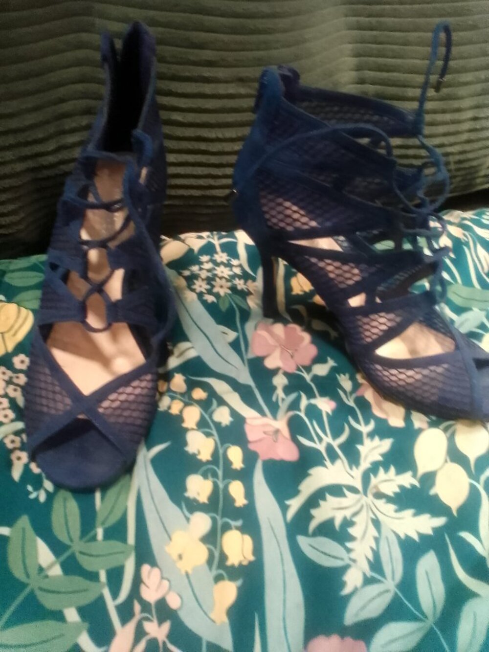 Woman's pumps